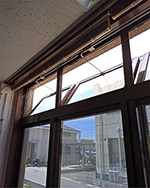 空気の入れ替えや消毒作業